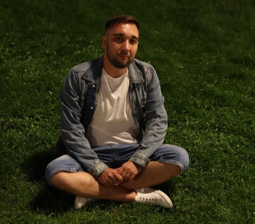 Zakir Mirshanov is a seasoned sports and betting analyst with over 8 years of industry experience.